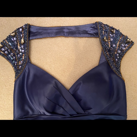 Blue satin dress - Picture 5 of 6